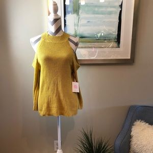 New open shoulder sweater